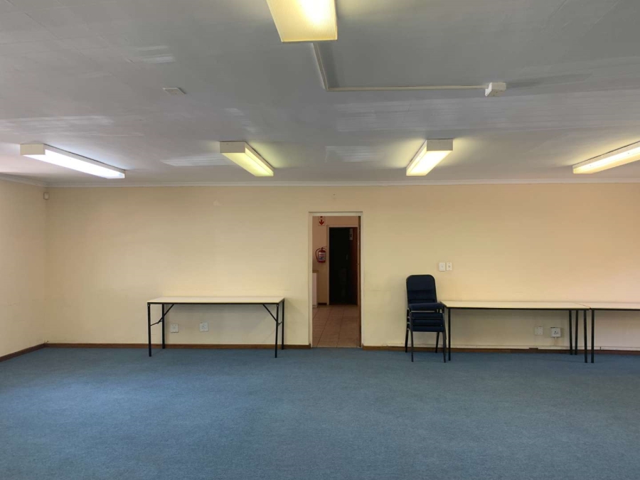 To Let commercial Property for Rent in Pinelands Western Cape